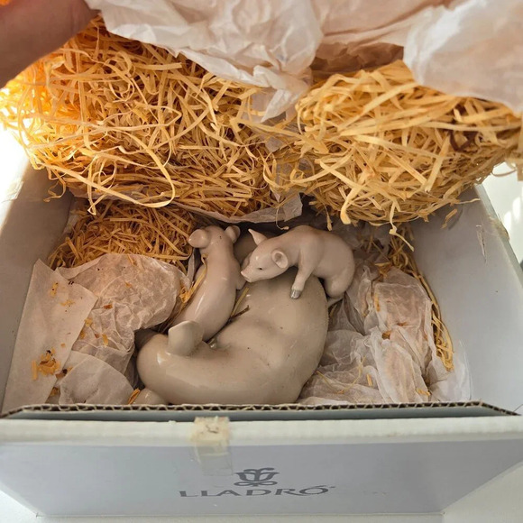 Vintage  Lladro ‘Playful Piglets’ Porcelain Figurine (5228) With Box Rare - Picture 11 of 13
